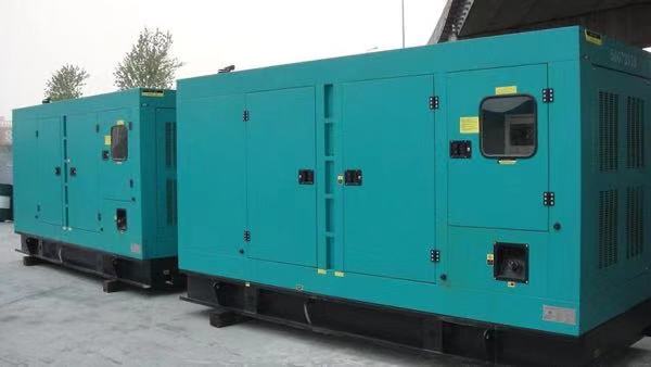 信宜康明斯400kw大型柴油二手发电机组 信宜康明斯400kw大型柴油二手发电机组