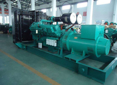 信宜800kw康明斯柴油发电机组图片 信宜800kw康明斯柴油发电机组图片